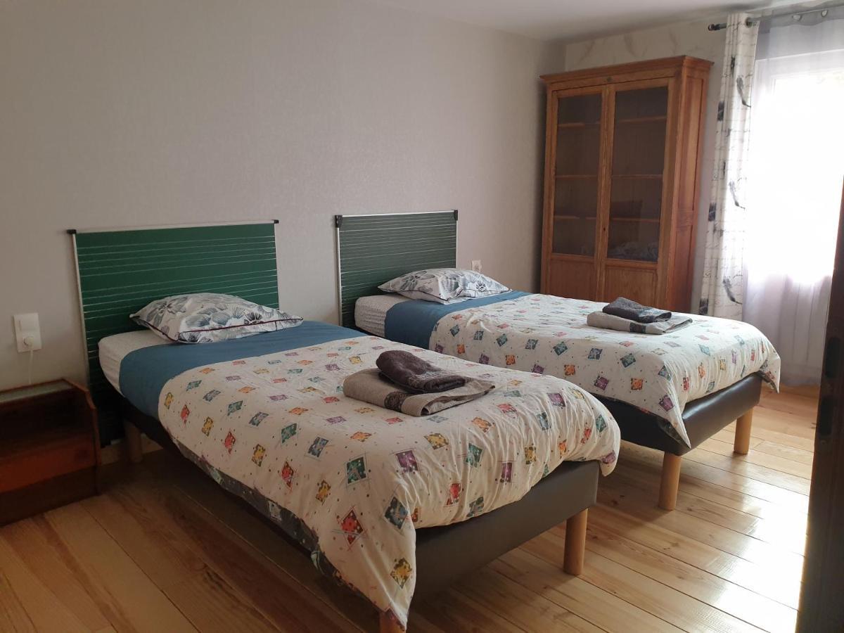 Au Relais Du Canal à Grand Gabarit Nesle Esterno foto